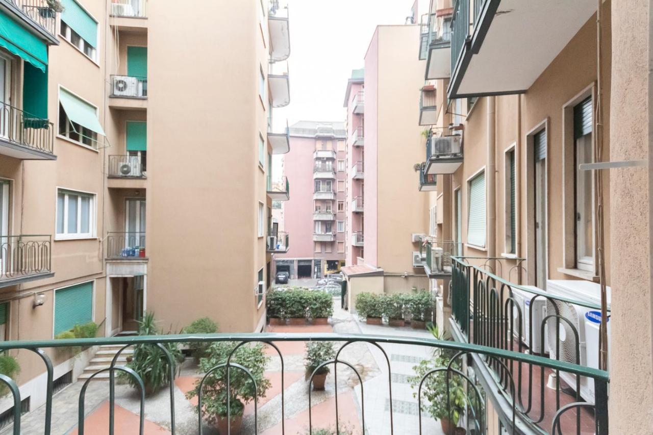 Santa Maria Valle 3 Milano Eksteriør billede